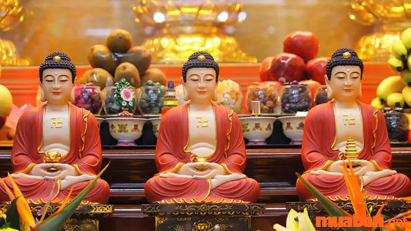 Bài Văn Khấn Phật Tại Gia Và Những Lưu Ý Bạn Phải Biết Khi Thờ Phật Tại Nhà