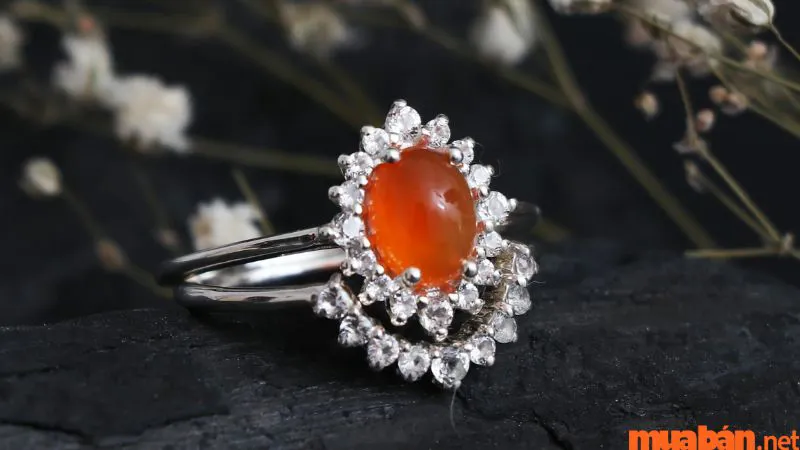 Đá Carnelian: Lịch sử, đặc tính và ý nghĩa phong thủy chuẩn xác nhất